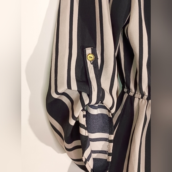 2/$30 J FOR JUSTIFY elegant Striped black and cream color Women's Dress (#22) - Picture 3 of 9